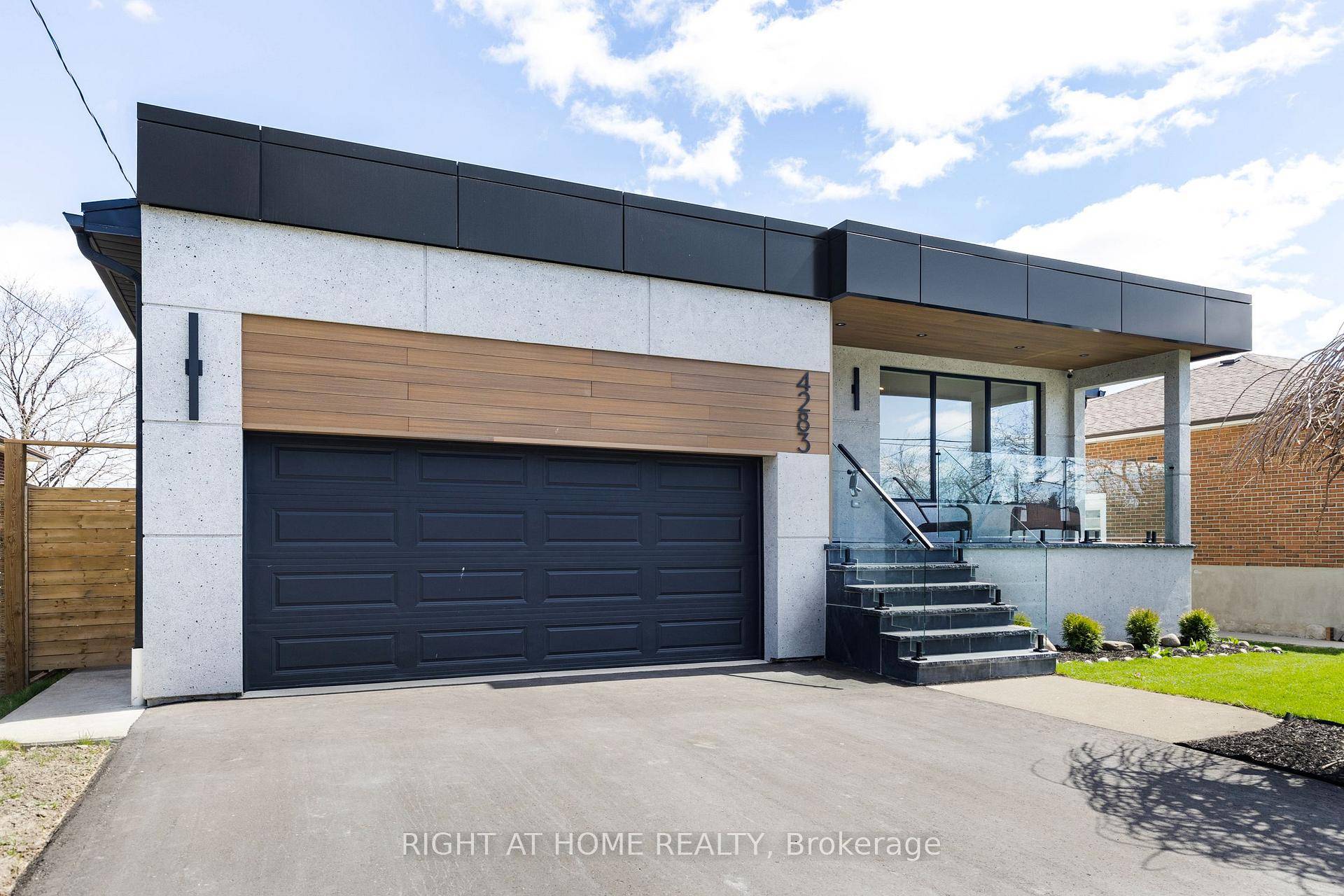 Welcome to 4283 Wilcox Rd Upper Level a beautifully upgraded 5 level backsplit located on a quiet, family friendly street in the heart of Mississauga.