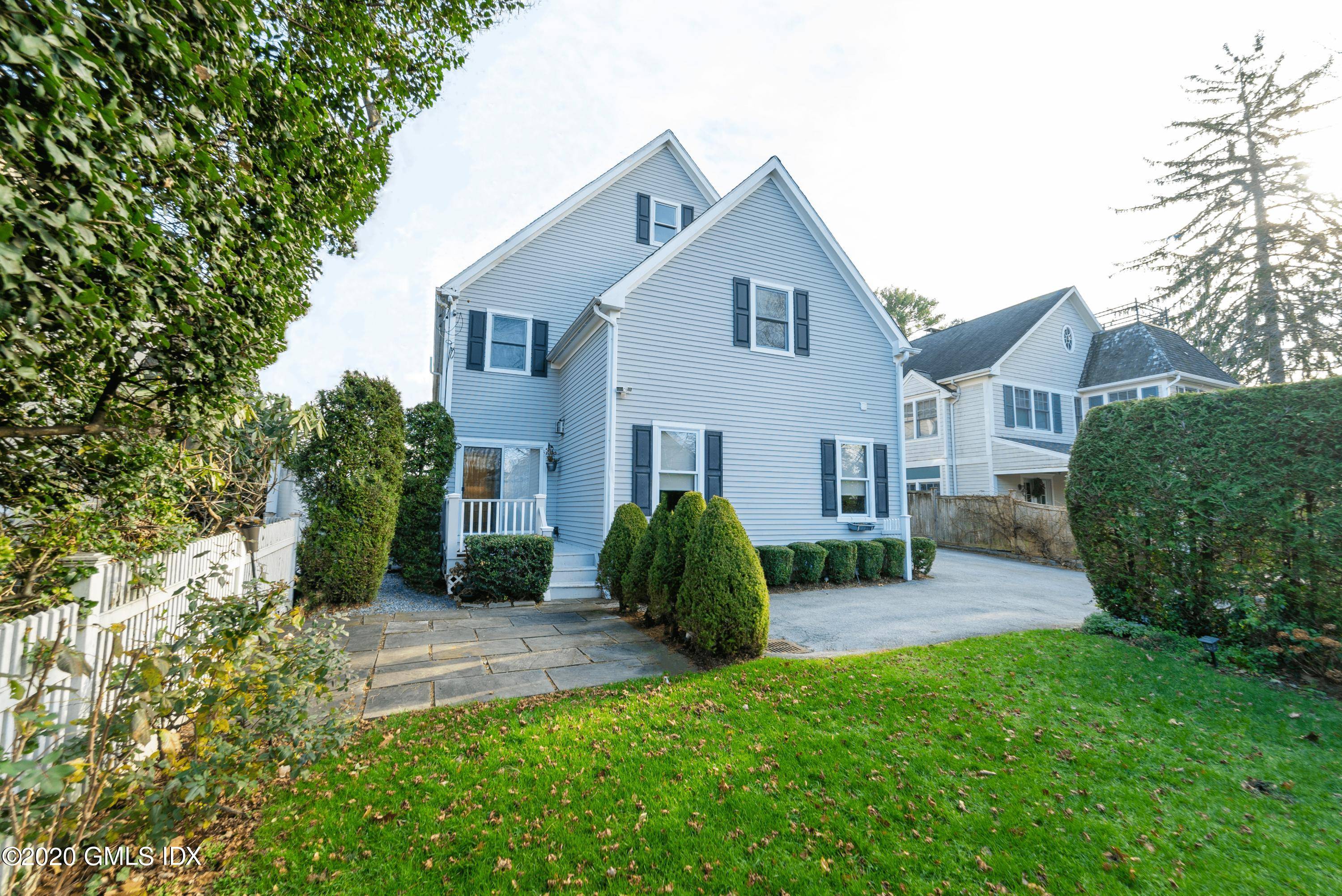 Situated on a quiet culdesac this home is only minutes away from downtown Greenwich, the train, and the awe inspiring Bruce Park.