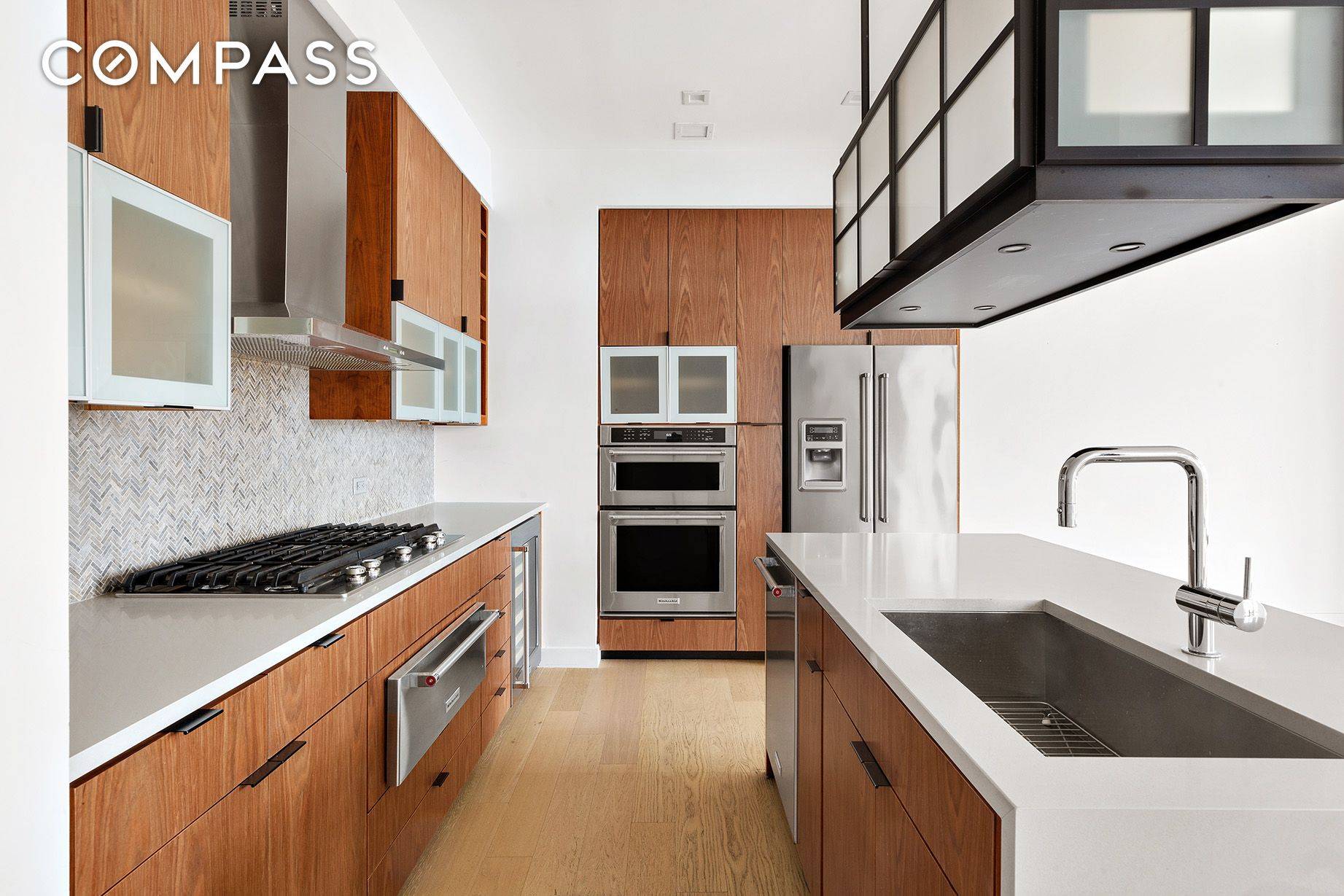 Images are representative of units in the building Not the Actual Unit Welcome to 800 Union St.