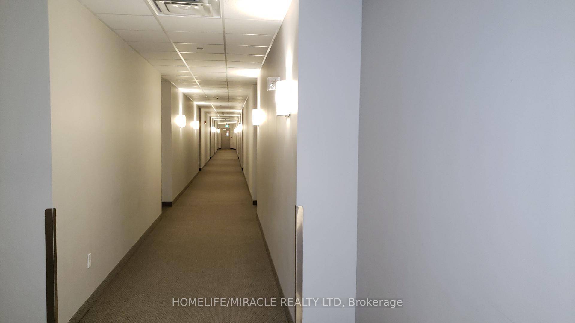 spacious 2 1 Bedroom unit with 2 full bathrooms in the Eco friendly Green life building.