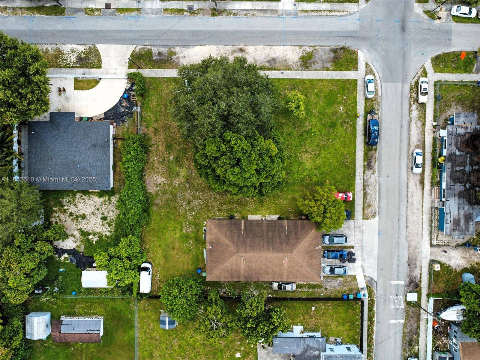 Ready to build ! This 11, 250 sq ft corner lot is zoned for multi family and just waiting for your dream home or income producing property !