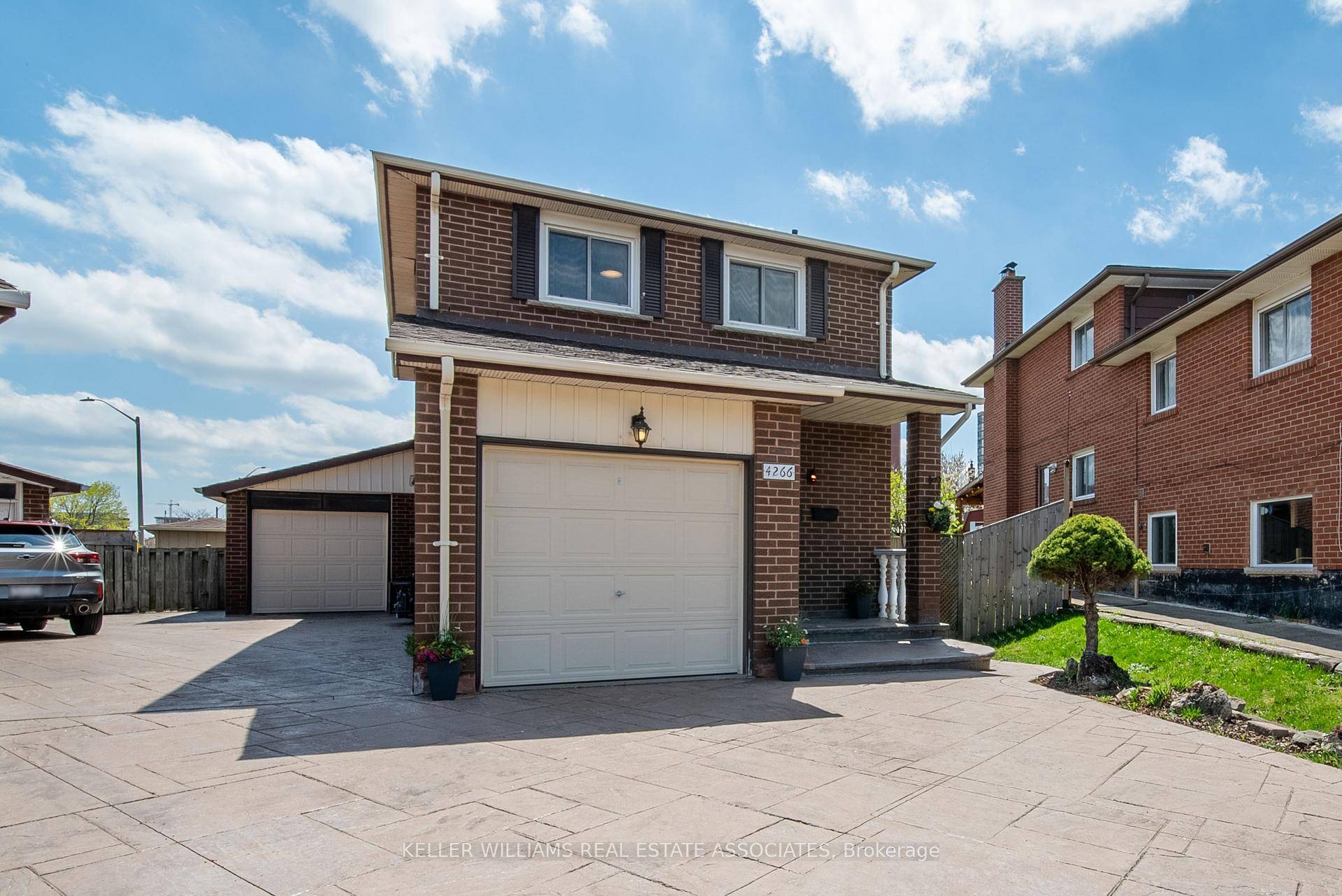End of court location ! Fabulous all brick detached home with amazing family room addition, 2 separate garages and parking for 6 cars, on huge south facing pie shaped lot ...
