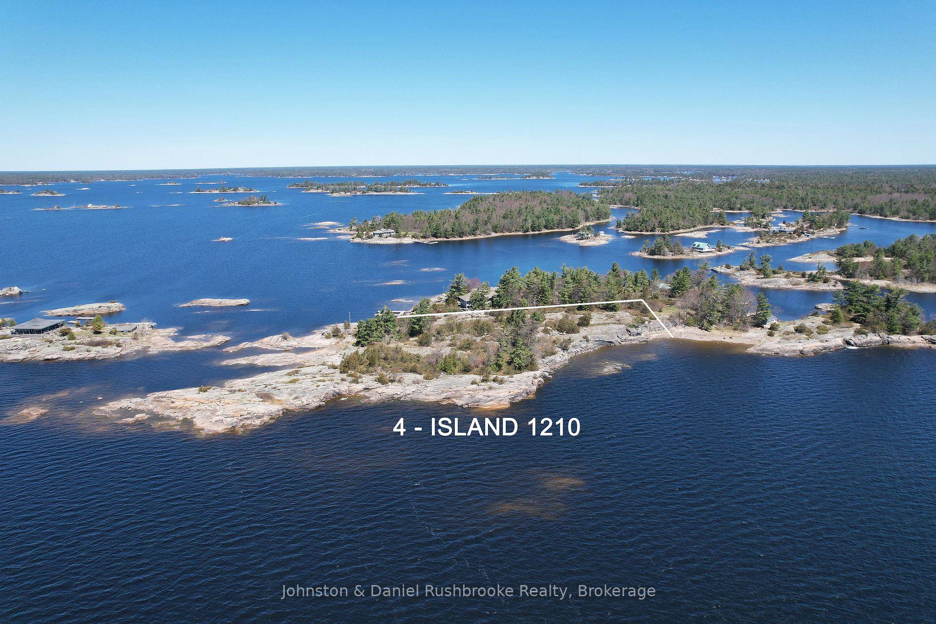 Set in the heart of Georgian Bays prestigious Cognashene area, this rare, unspoiled 3.