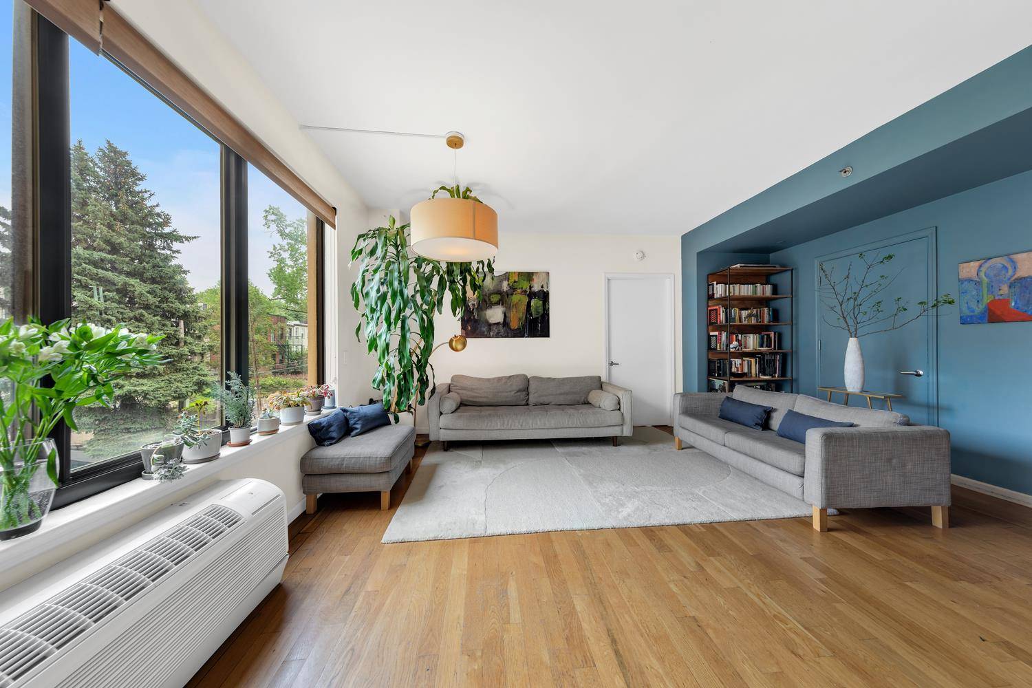 Welcome to this stunning two bedroom, two and a half bathroom condo in the heart of South Slope, Brooklyn.