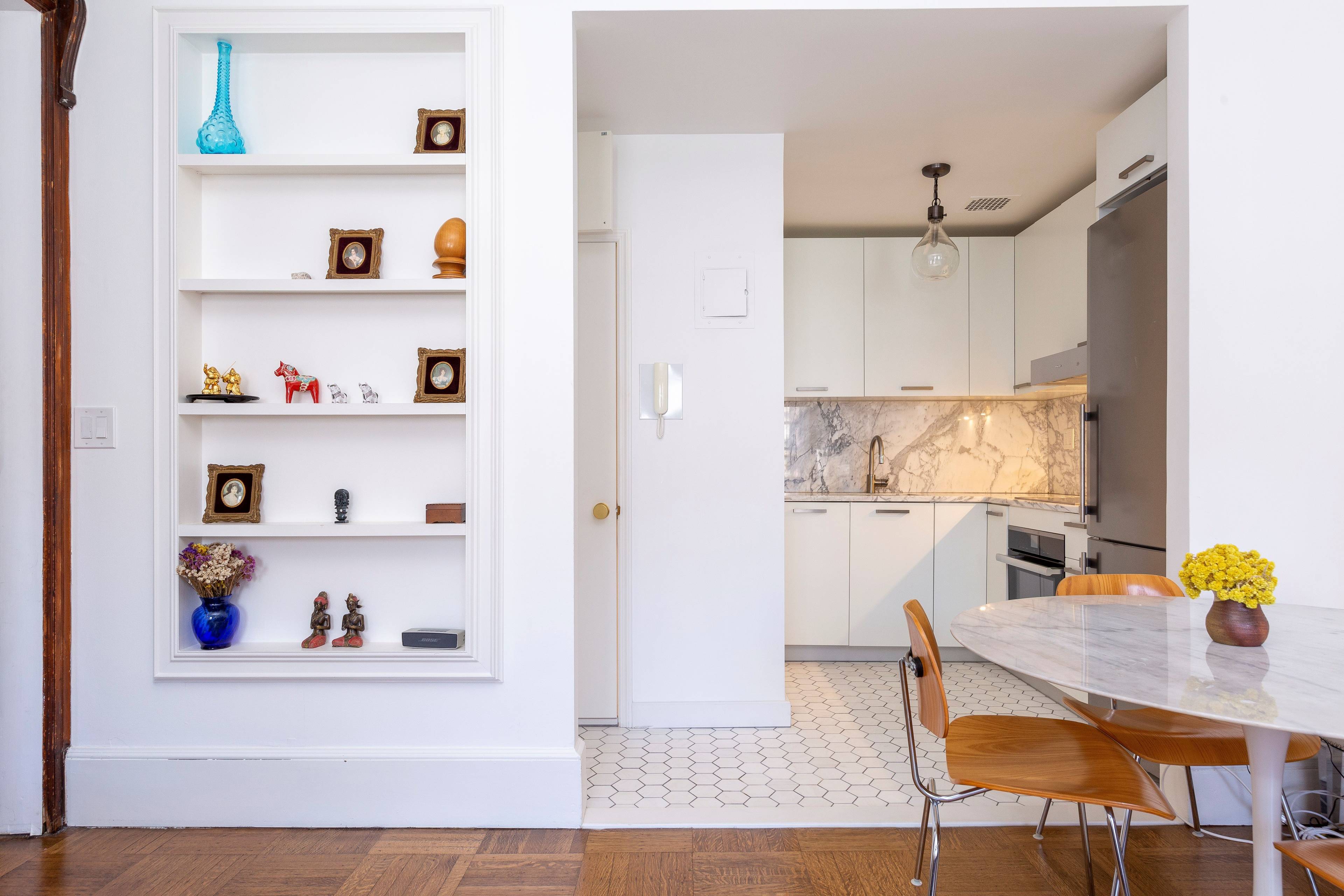 114 West 87th Street, Unit 3F For Rent Furnished or Unfurnished This fully renovated Upper West Side home is located on one of the neighborhood s most beautiful tree lined ...
