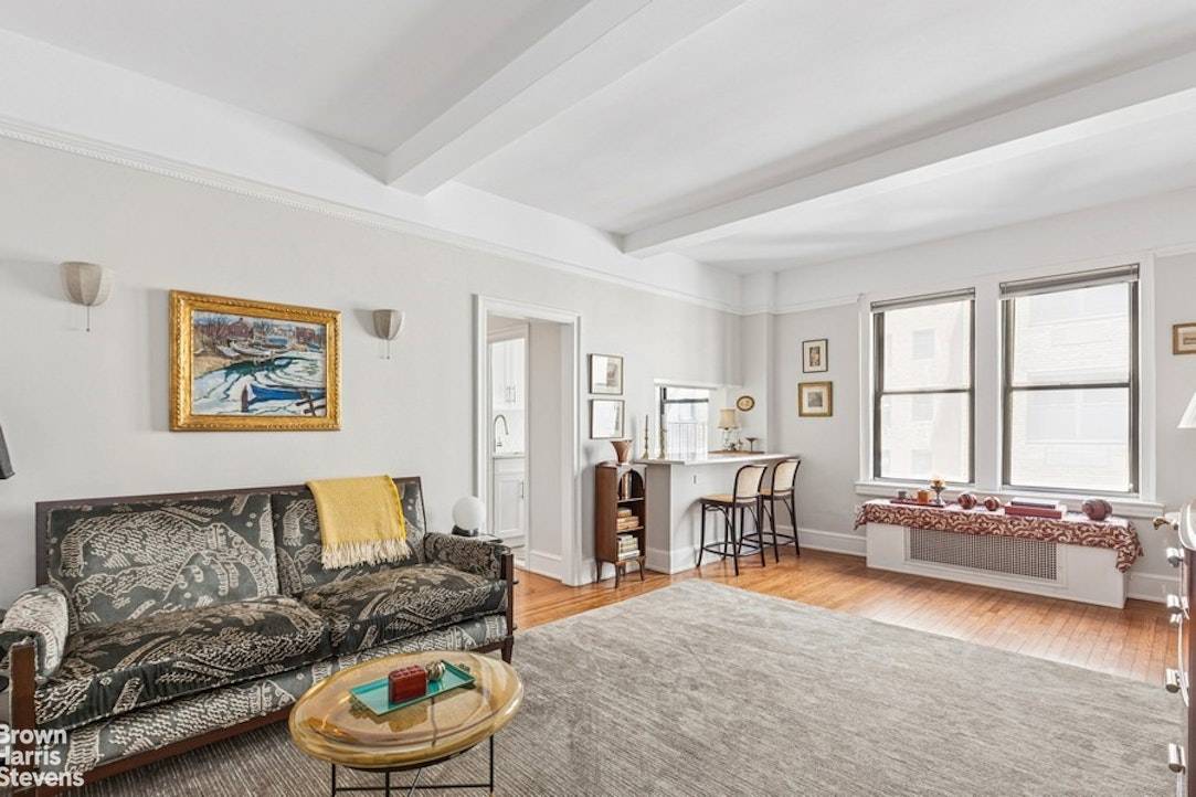 This is a beautifully renovated one bedroom, one bath apartment that is move in ready.
