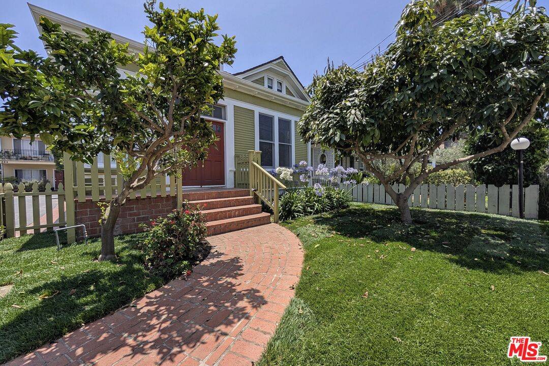 222   Bicknell Ave 2BR Santa Monica La