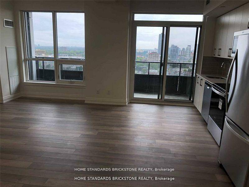 Luxury, Modern with unobstructed view including Lake, CN tower, and Park surrounding.