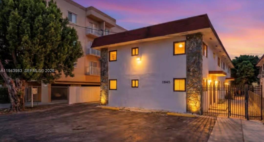 Two story apartment building with 6 units, each a 2BR 1BA, all month to month.