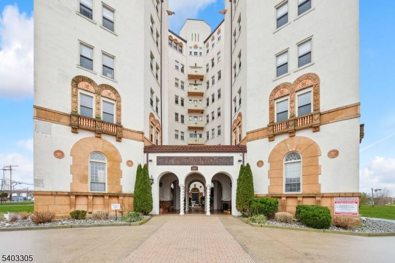 Asbury Park Condo BEACH experience refined coastal living in this distinctive Mediterranean style 1 bed, 1 bath off Deal Lake Drive, 3 blocks from Asbury Park's iconic beaches, boardwalk, fishing ...