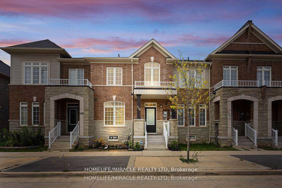 Beautiful 3 Bedroom Fully Furnished Townhouse, less than 5 yearsold, is in pristine condition.