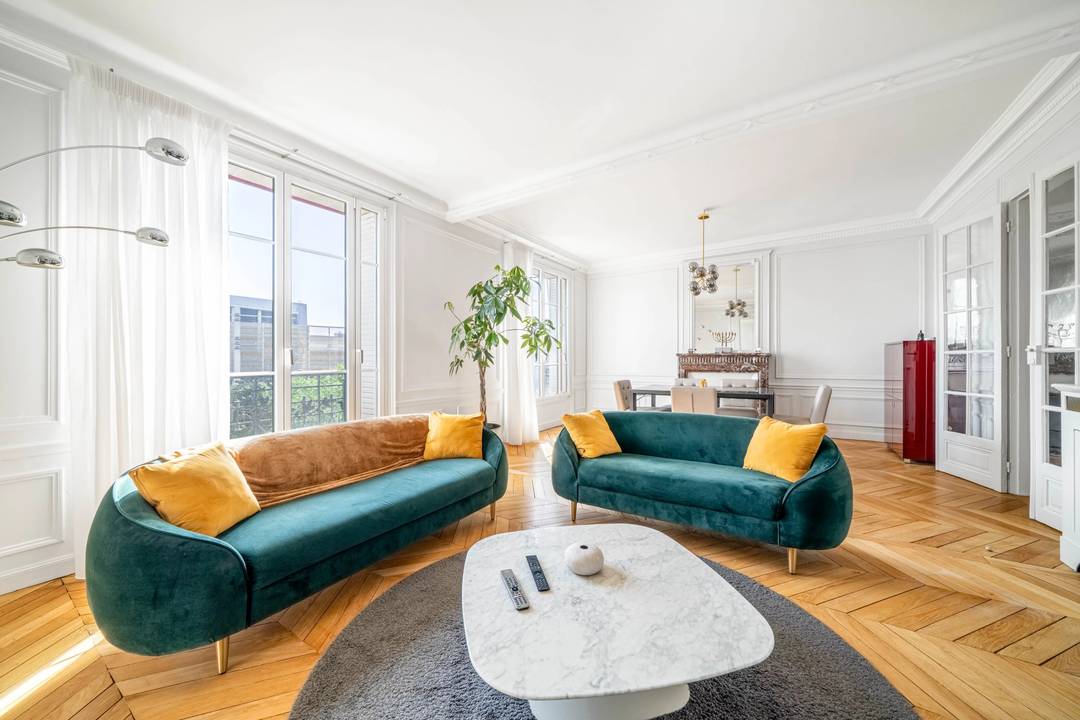 Family 5-room apartment in excellent condition - Paris XV
