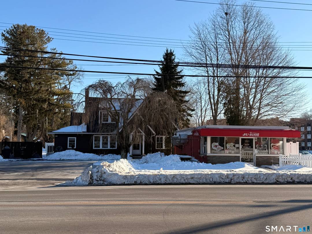 This property is mixed use commercial.