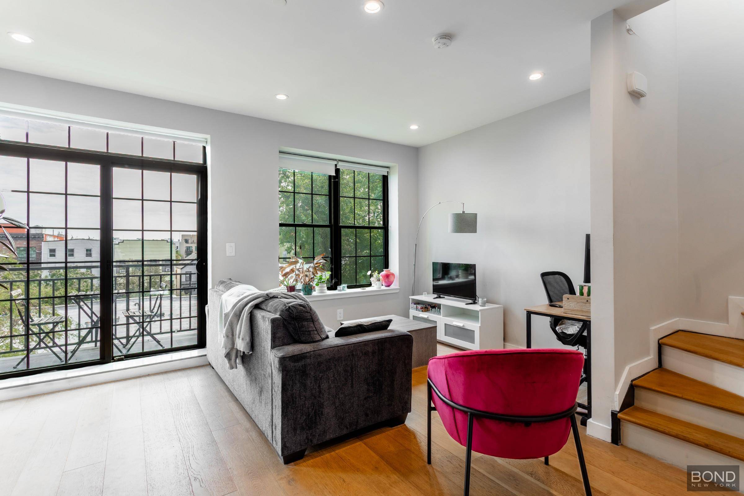 This stunning, sun drenched 1 bedroom duplex is located on the top floor of a well maintained walk up building in the heart of Bushwickjust two blocks from the Knickerbocker ...