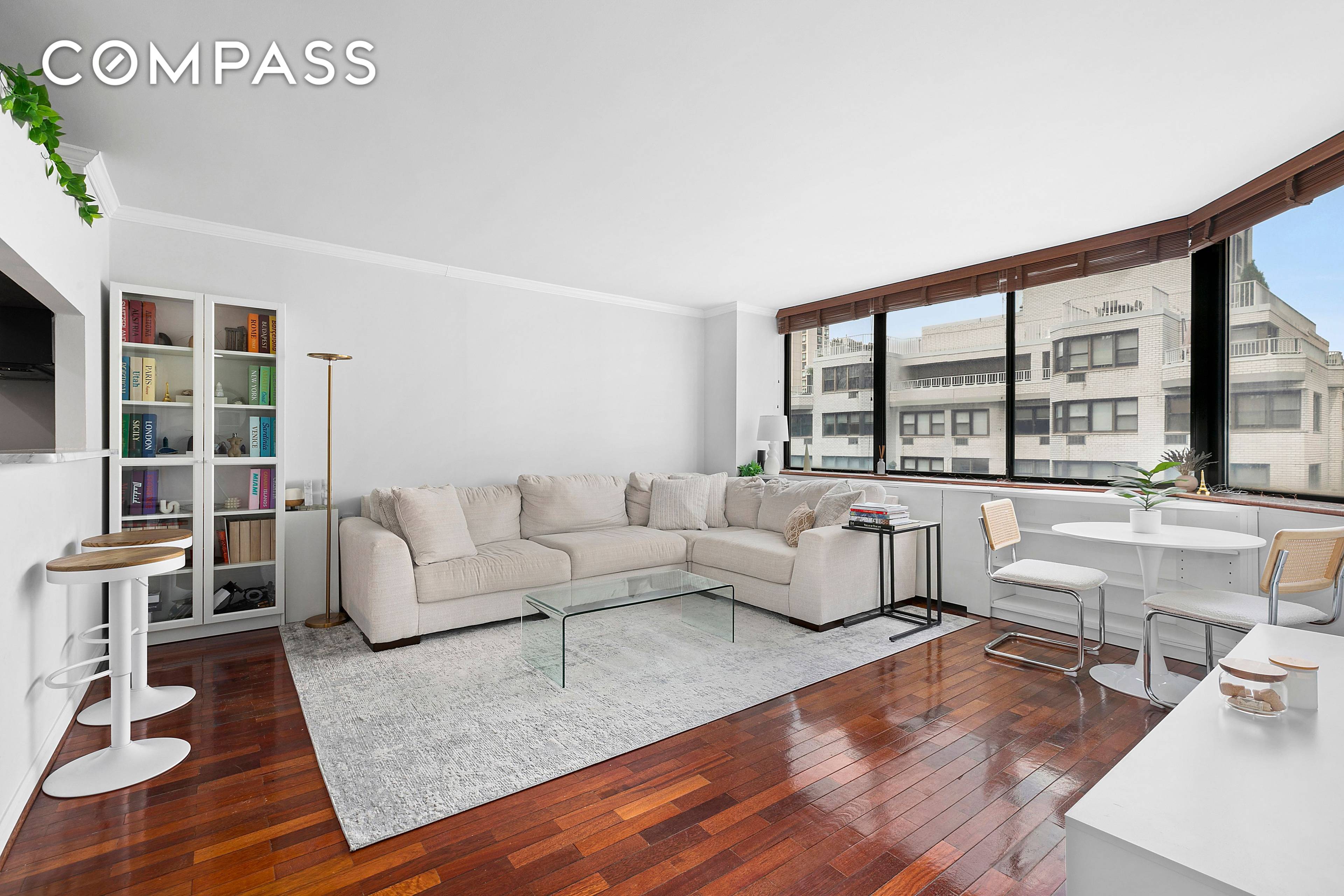 Bright and immaculate, renovated one bedroom in full service doorman building on the Upper East Side.