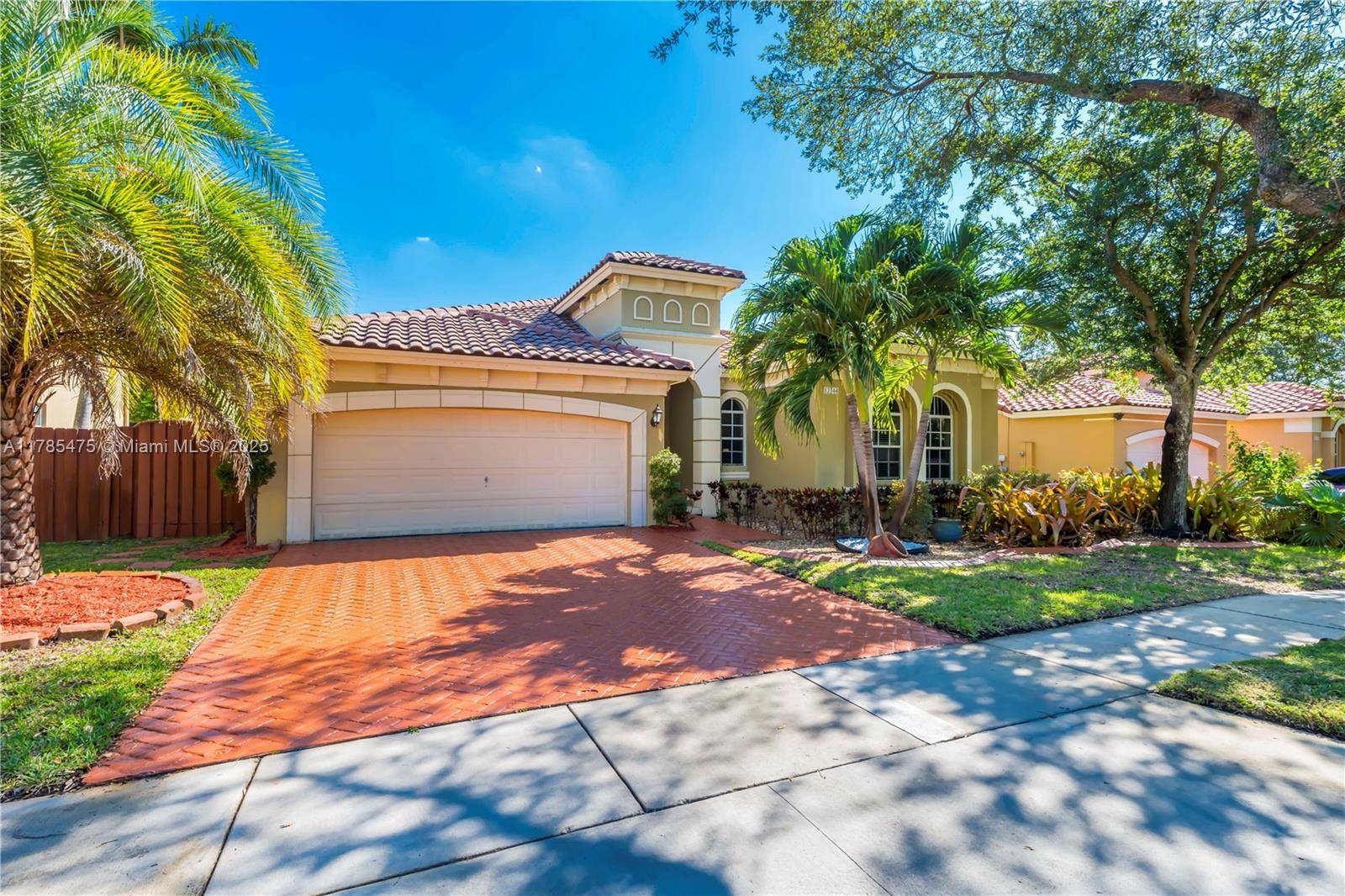 Move in ready 4 bedroom, 3 bath home in guard gated Vizcaya, West Miramar.