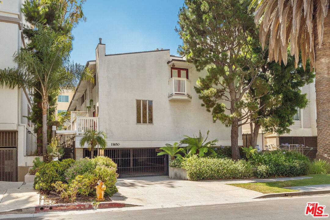 11650   Mayfield Ave 2BR Brentwood La
