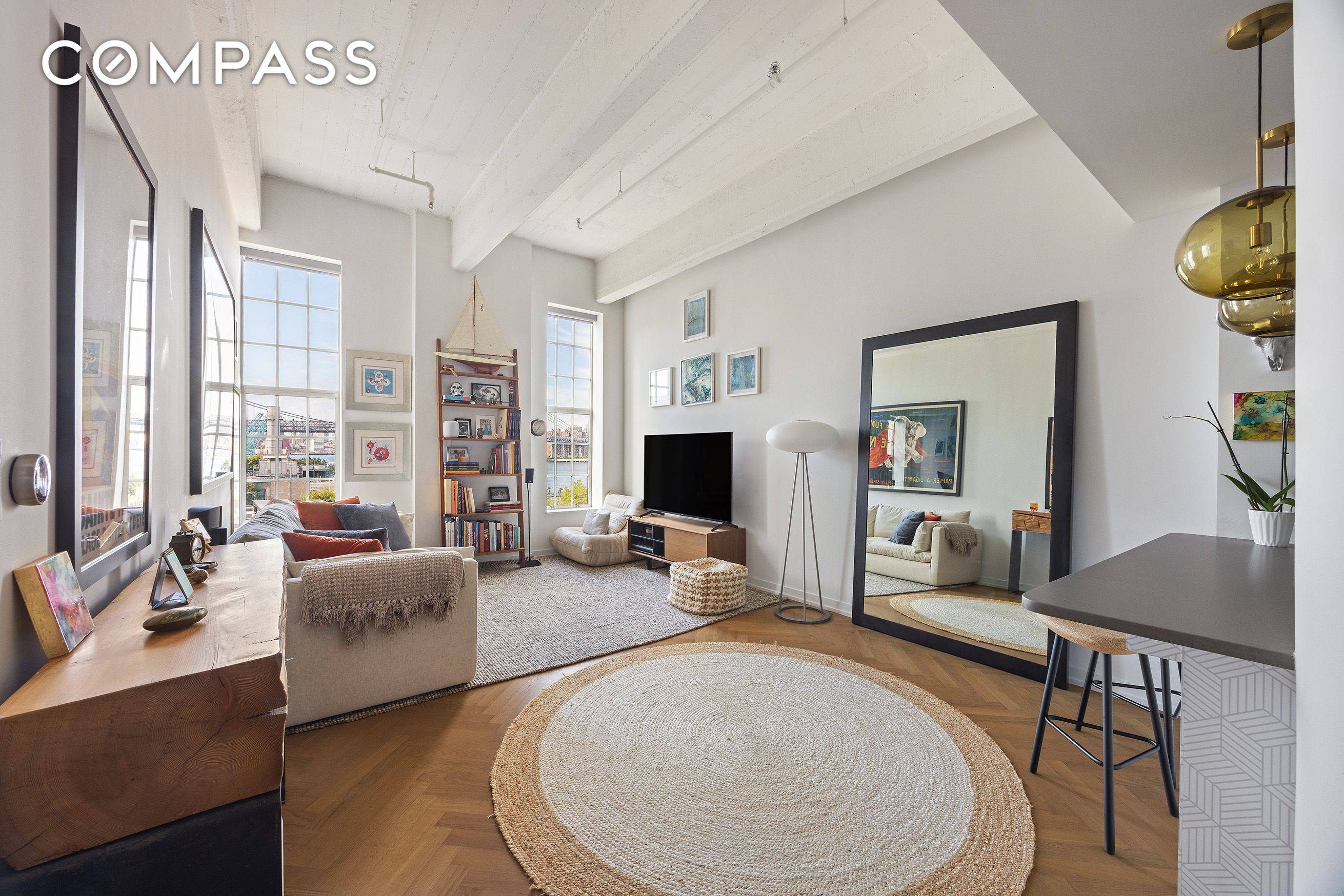 Exceptional one bed residence with coveted South Facing views.