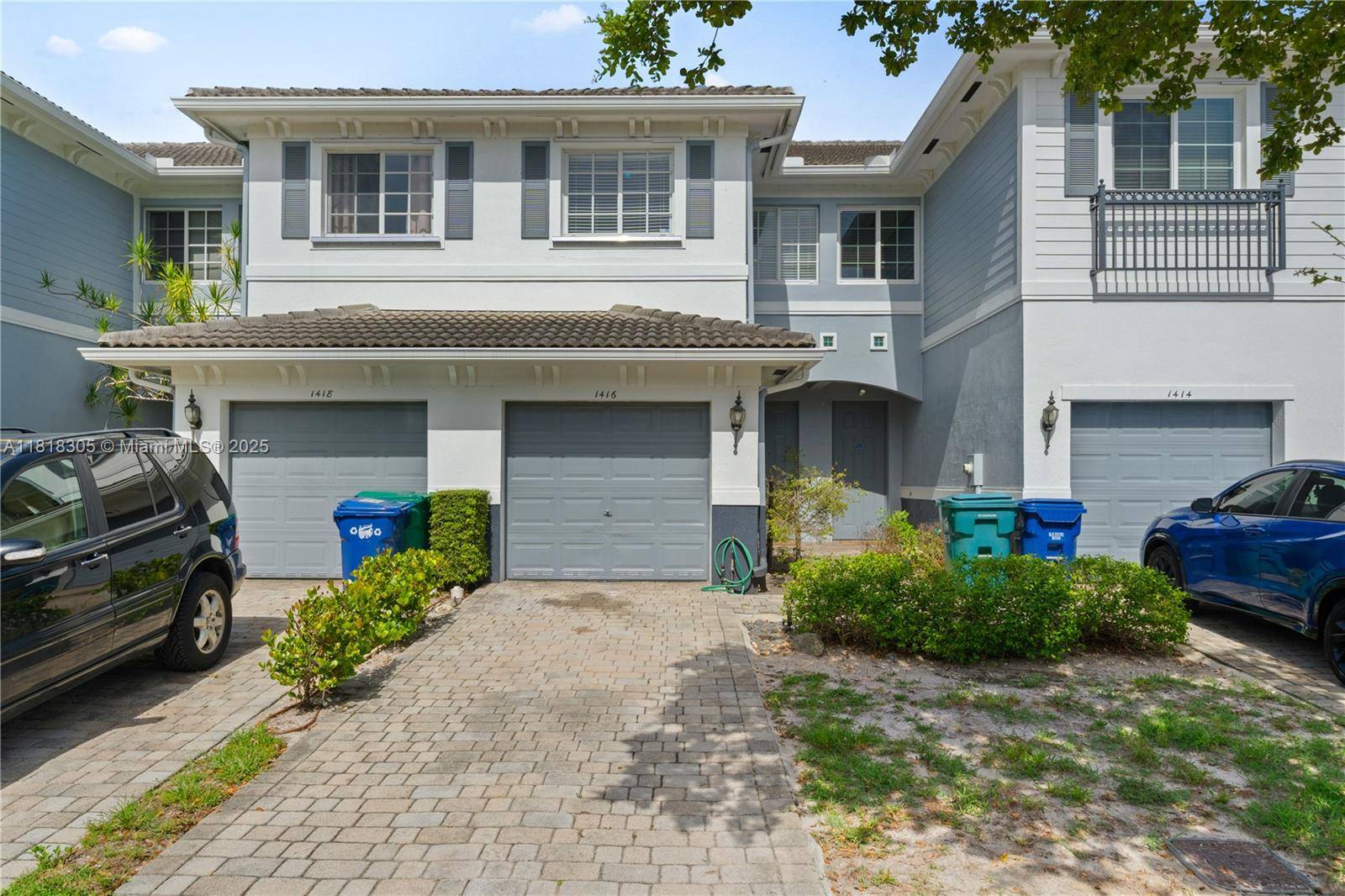 Don t miss this spacious and stylish 2 bedroom, 2.