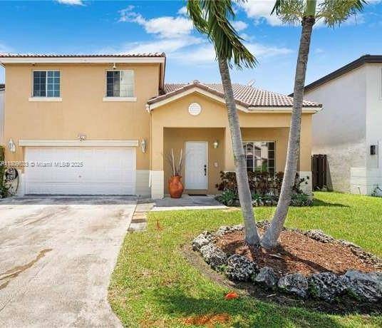 This beautiful single family home is located in a quiet, well kept neighborhood and features 4 bedrooms, 2.
