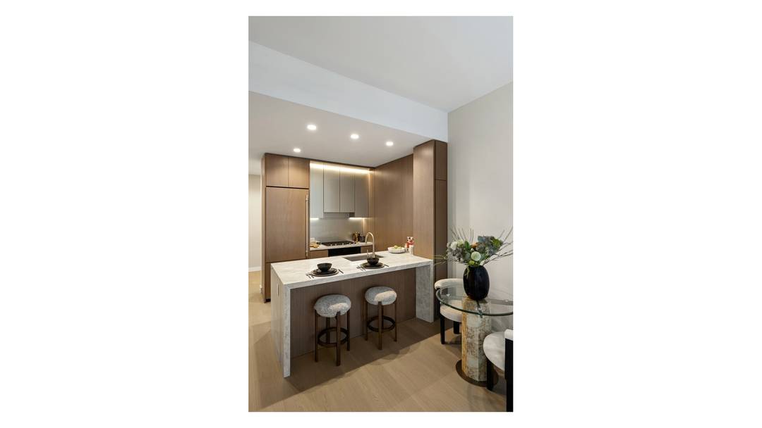 Residence 505 is a thoughtfully composed 666 square foot one bedroom, one bath residence with a 77 square foot private terrace and southern exposures.