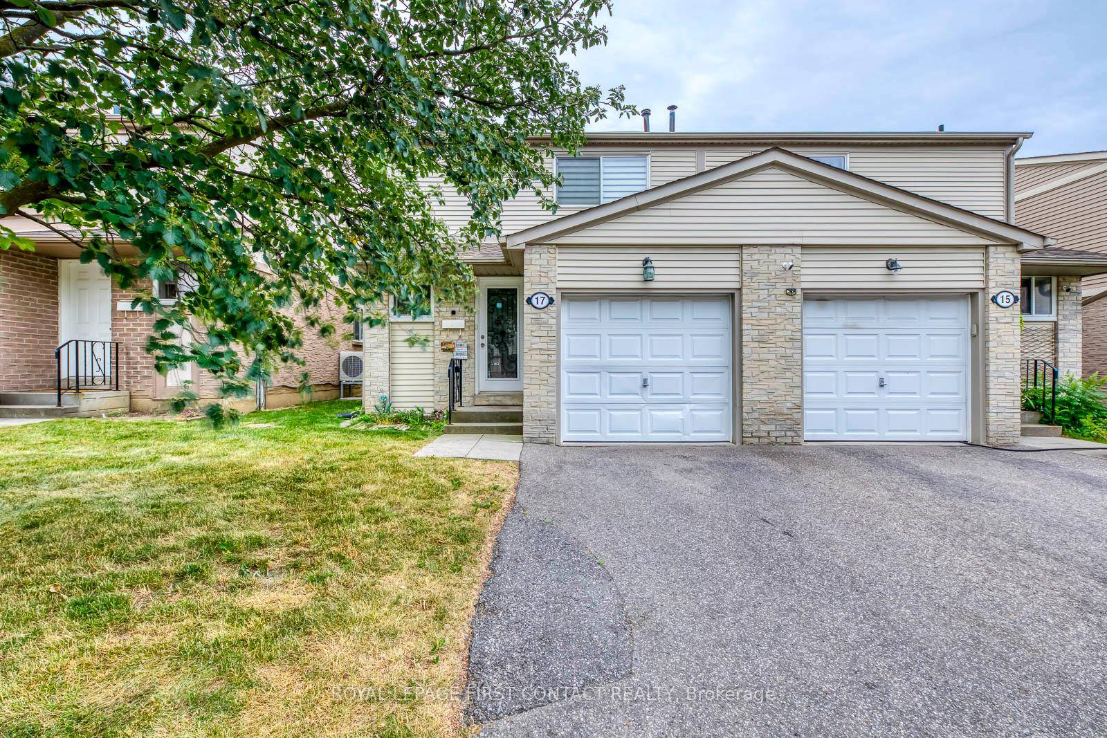 Welcome to 17 New Port Way, a rarely offered 3 1 bedroom, 4 bathroom semi detached condo in the heart of Thornhill, Markham.