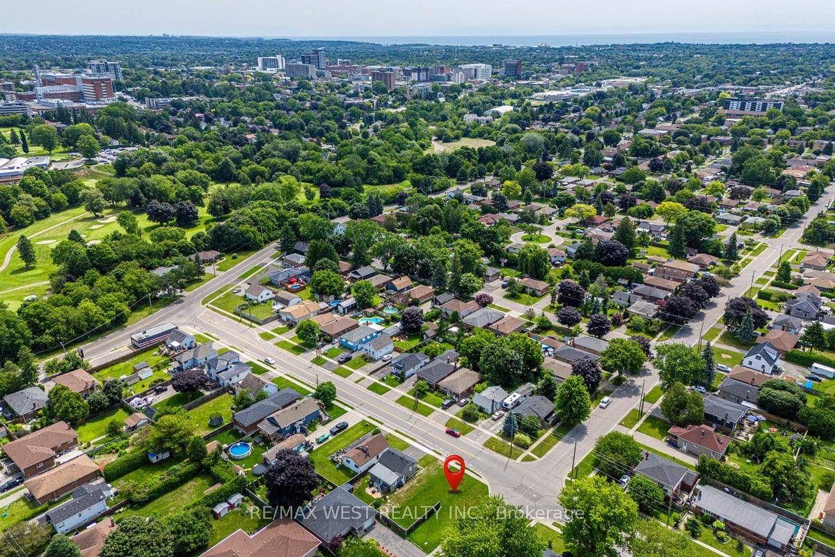 Presenting a rare opportunity to own a piece of prime real estate in the heart of Oshawa !