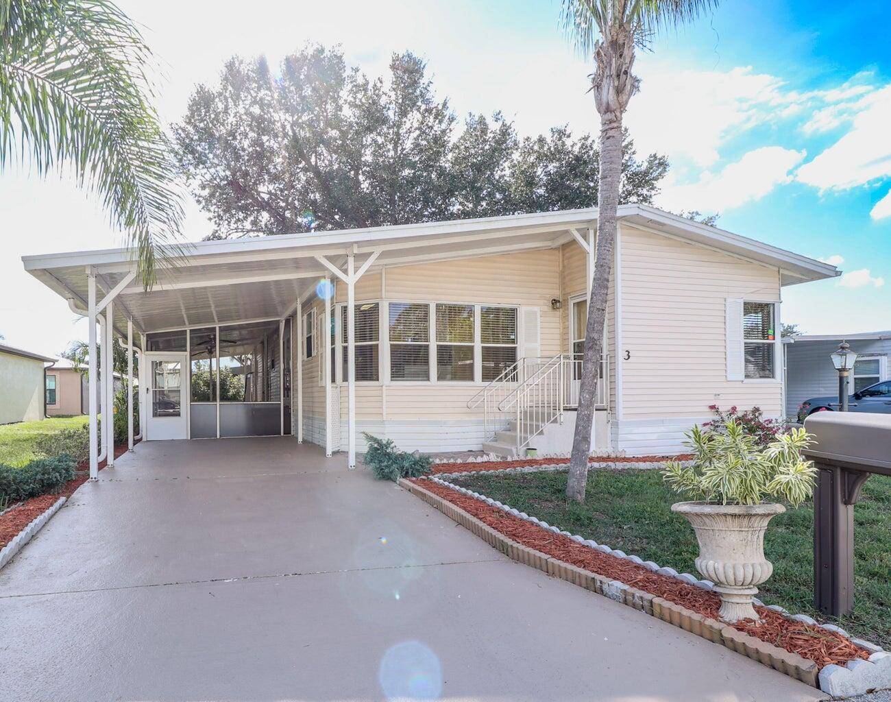 This spacious and majestic looking manufactured home can be yours, here is your chance to own a piece of paradise.