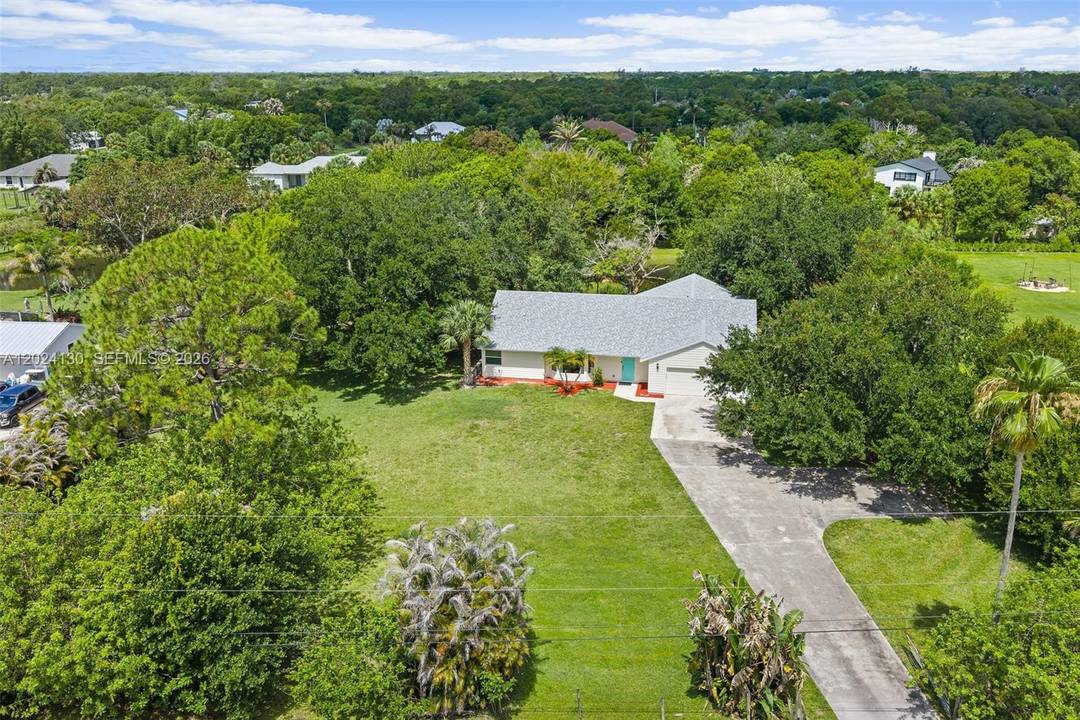 Jupiter Farms Oasis is waiting for you !