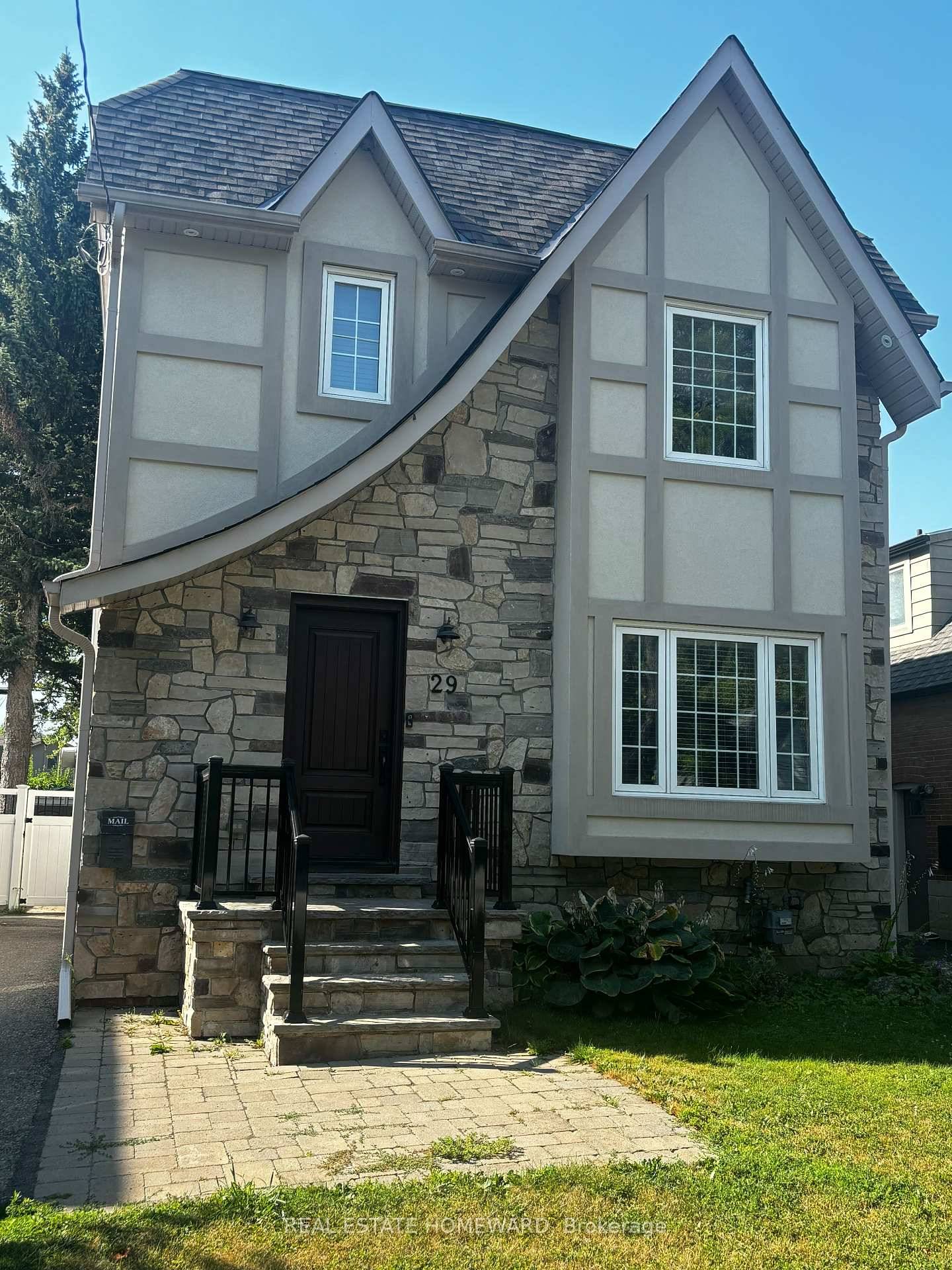 Welcome to your new home in a fantastic family friendly neighbourhood !