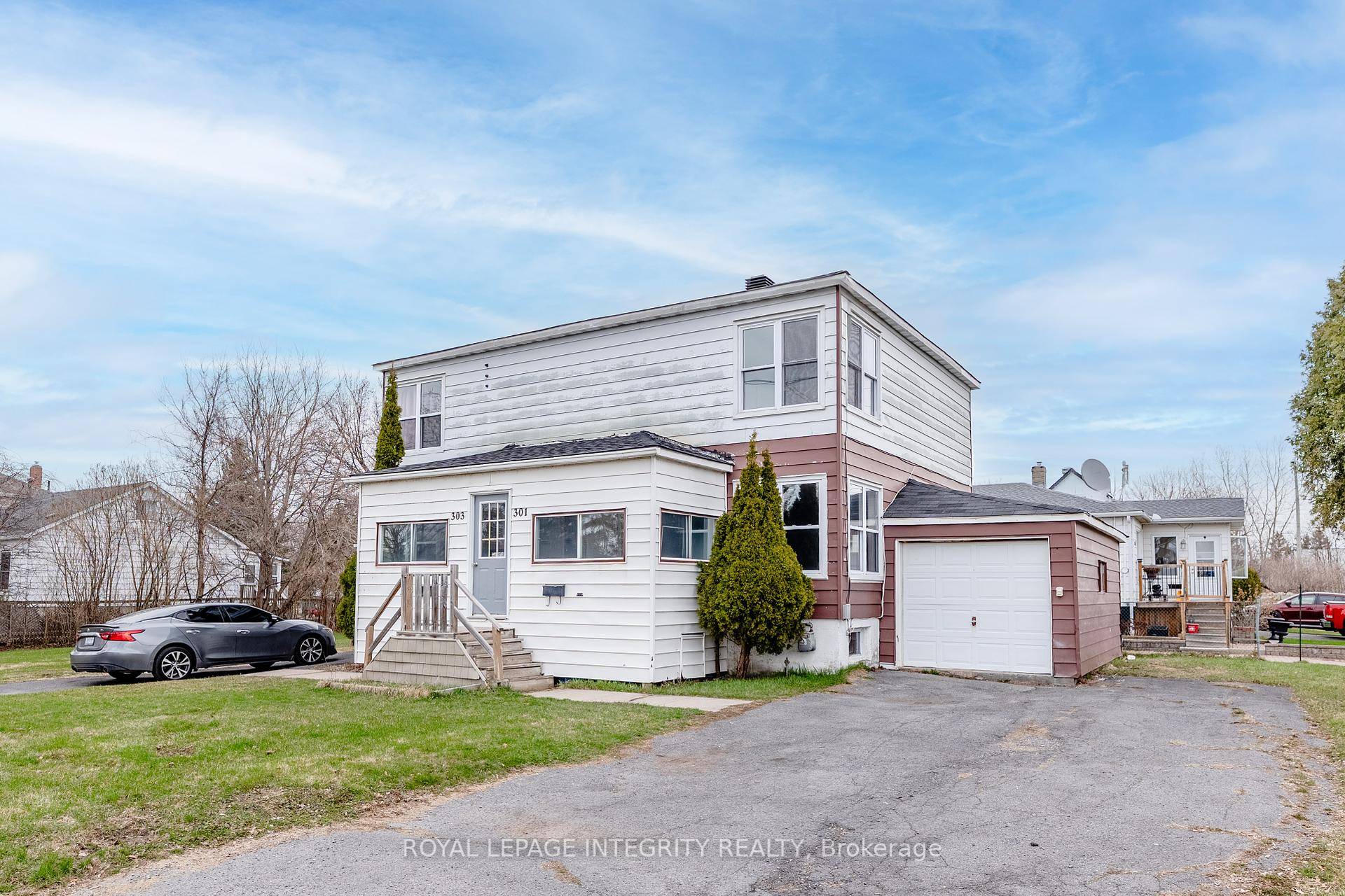 Welcome to 301 303 Hoople Avenue a rare opportunity in a sought after neighbourhood !