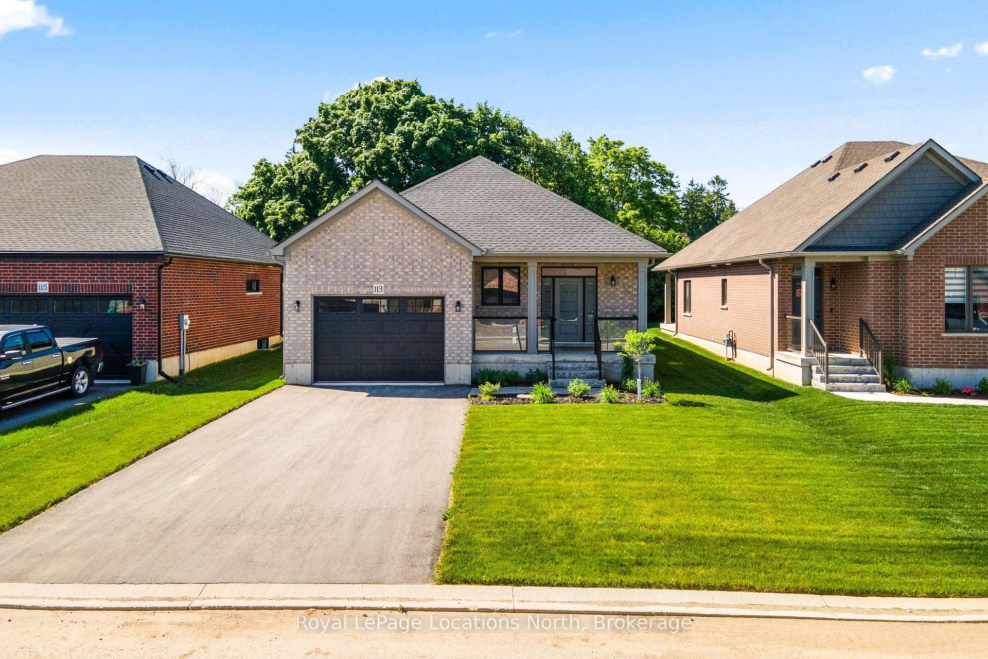 Welcome to 113 Emerson a stunning, open concept bungalow by award winning builder Sunvale Homes.