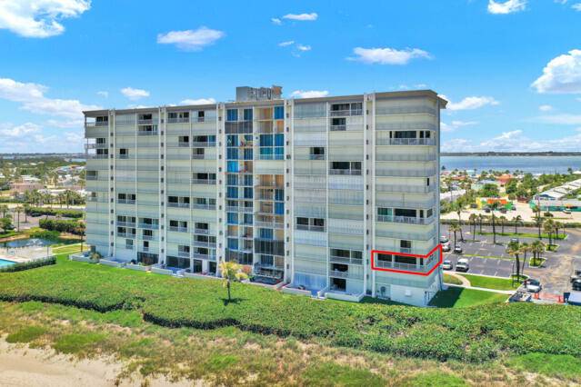 BEACH FRONT ! Incredible views from this NORTHEAST CORNER !