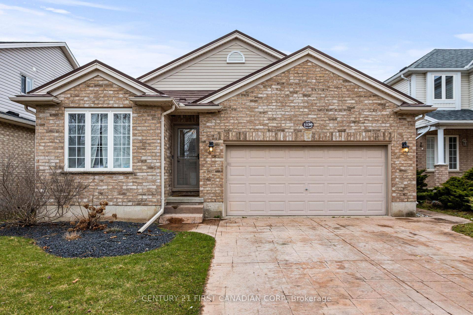 Welcome to 1136 South Wenige Drive in London, Ontario.