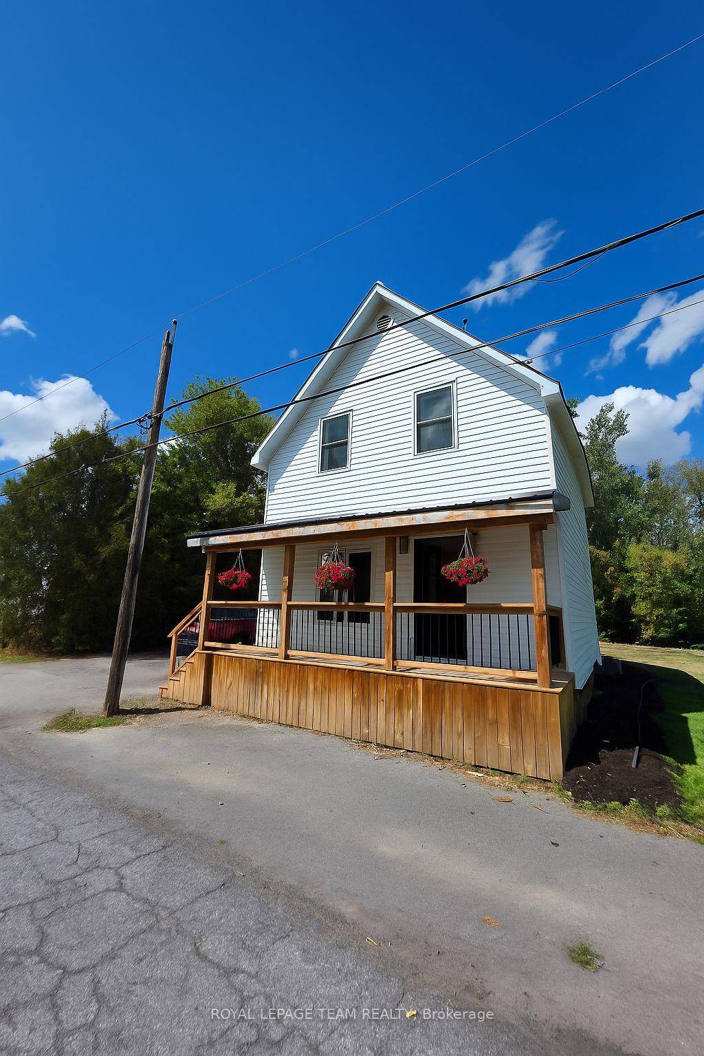 Welcome to 12361 Winchester Springs Road.