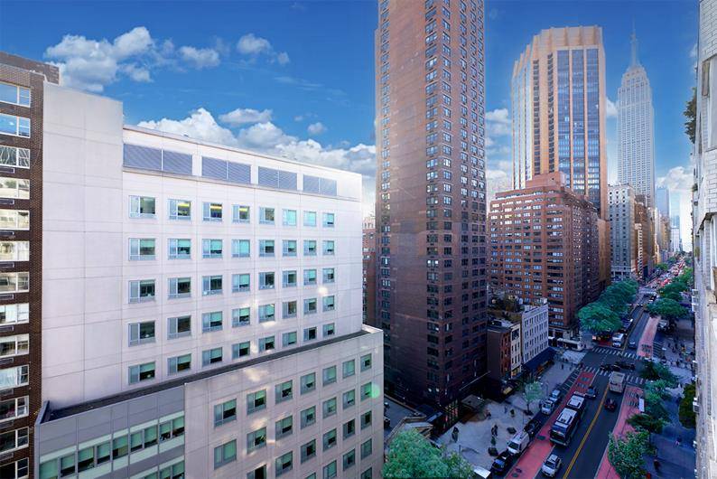 LARGE AND BRIGHT HIGH FLOOR ALCOVE STUDIO WITH AMAZING TERRACESUN DRENCHED SOUTH FACING APARTMENT W LARGE TERRACE BOASTS EMPIRE STATE BUILDING AND EAST RIVER VIEWSIF YOU LIKE BRIGHT LIGHT THIS ...