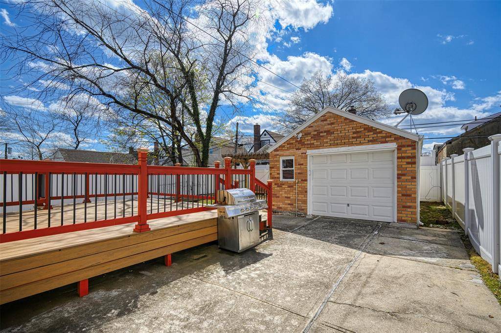 Stunning,, newly renovated large Colonial in the heart of Bellerose !