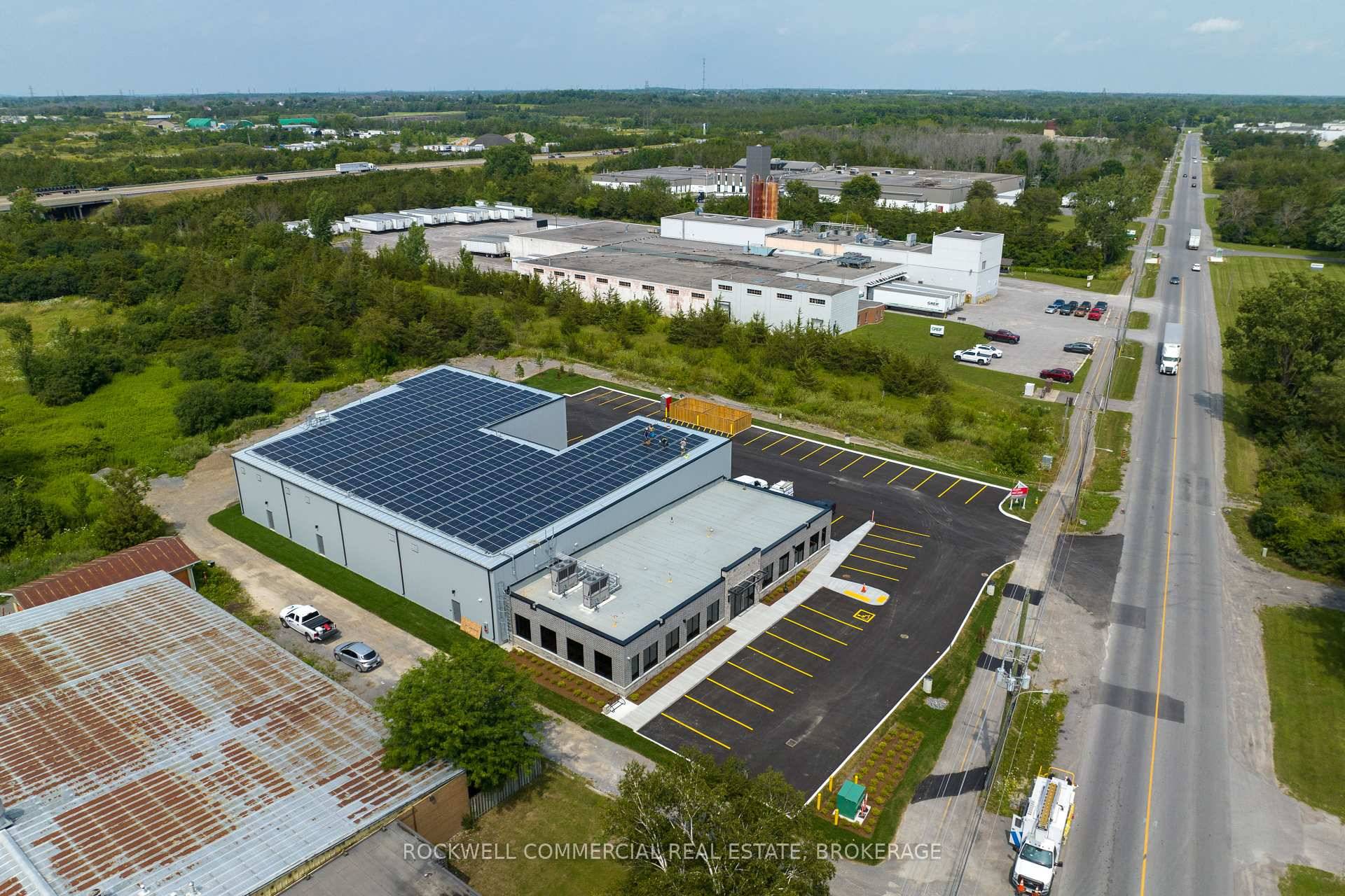 #Unit B - 296 University Avenue, Belleville, ON K8N 5S6