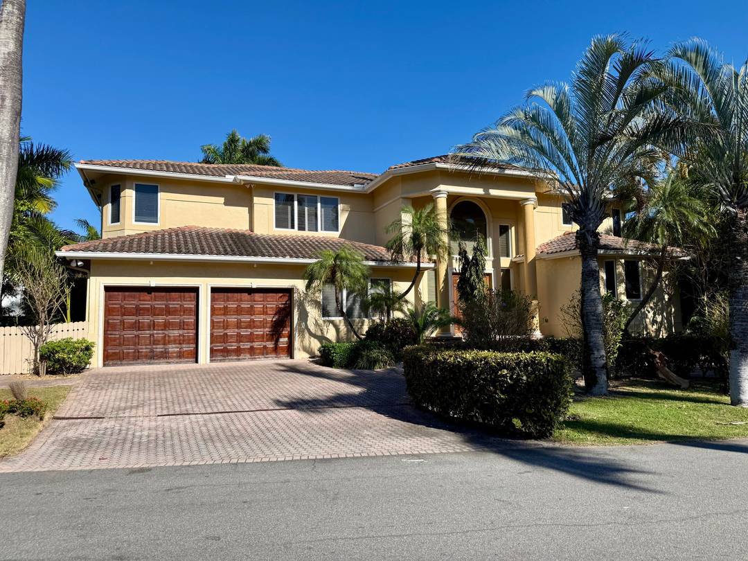 Rare opportunity in one of the most highly sought after waterfront communities in Fort Lauderdale !