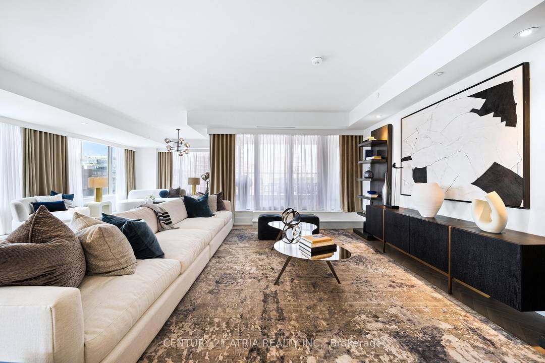 Welcome to the upscale residence of The Signature at The Well.