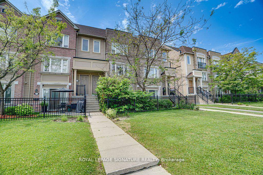 Beautiful 3 bedroom home with 2.