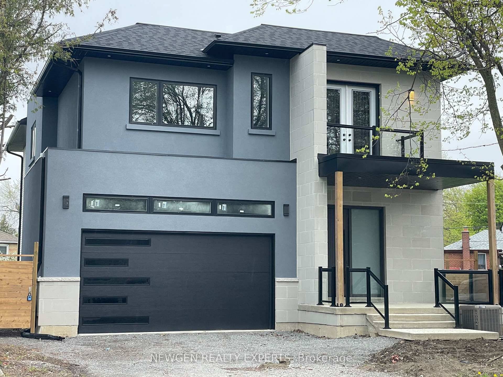 Spacious Detached Luxury Home In Desirable Neighborhood, Access Home From Garage Through Mudroom Separate Formal Dining Room, Family Size Functional Eat In Kitchen W Centre Island, Pantry amp ; S ...