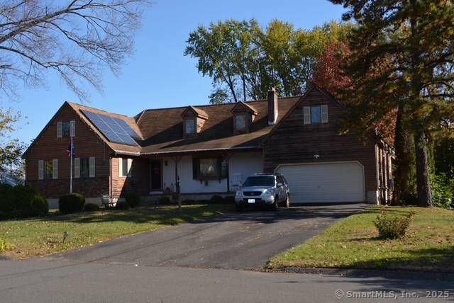 Welcome to 25 Zack Lane, a beautifully maintained home located in one of Bristol's most desirable neighborhoods !