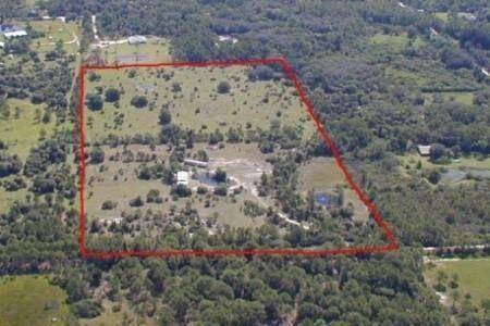 Beautiful 20 acres in Indiantown.