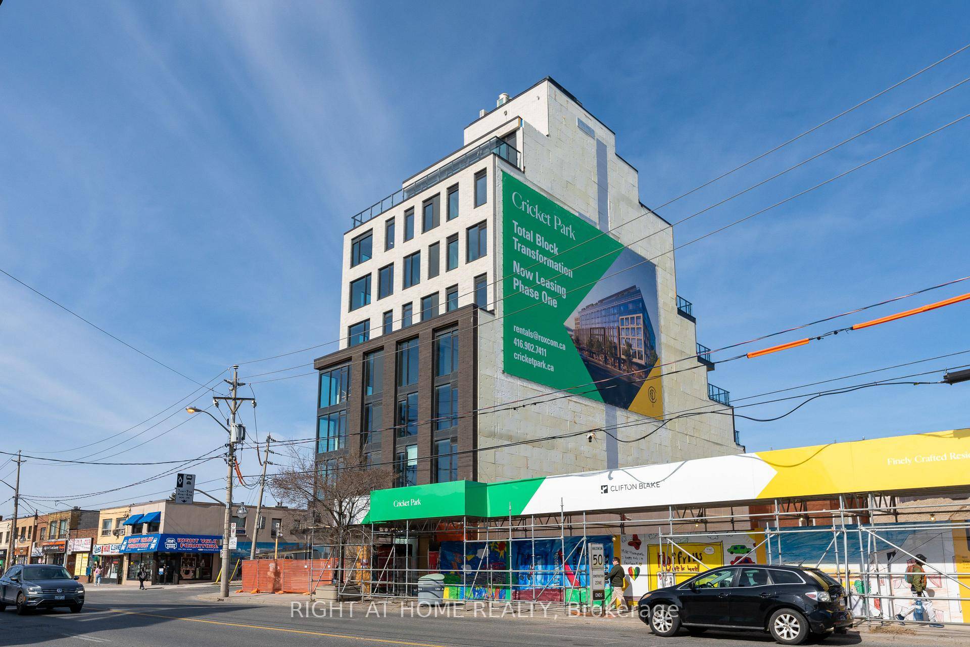 Presenting you with most unique 2 bedroom corner suite at The Cricket Park professionally managed modern rental building in the heart of bustling Dufferin amp ; Eglinton.