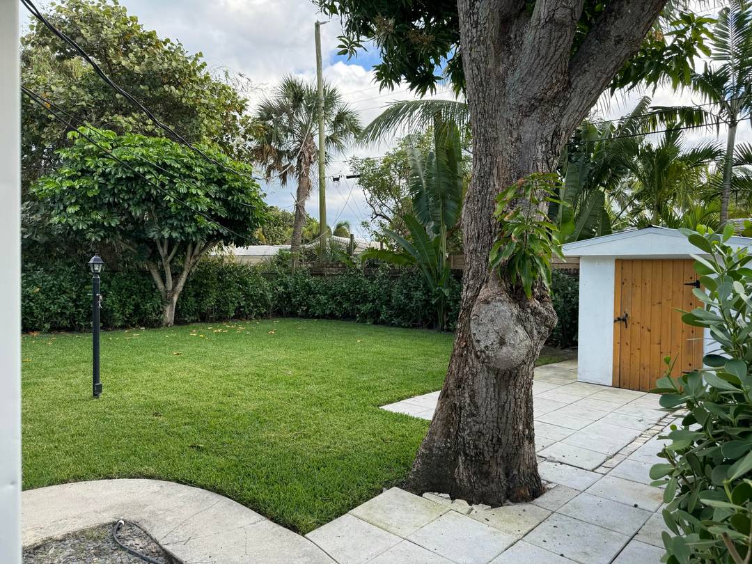 211 Princeton Drive single-family Palm Beach