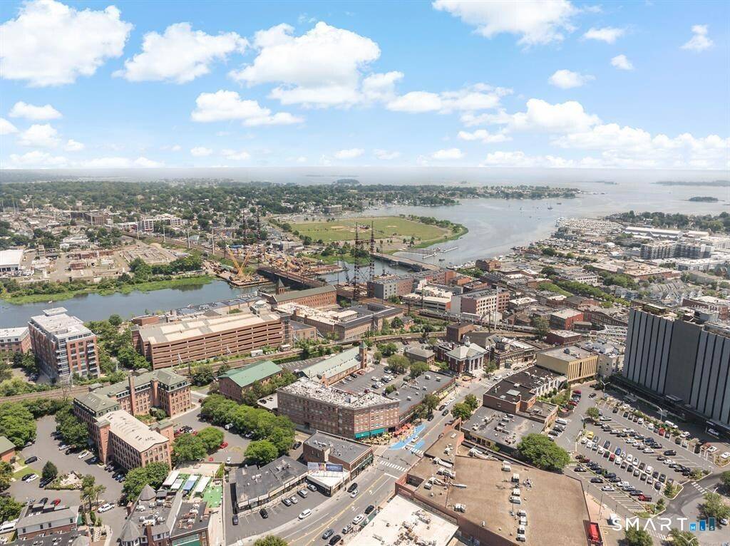 This 3, 162 square foot ground floor retail space is strategically situated in a high traffic area, making it ideal for businesses seeking visibility and accessibility and located in the ...