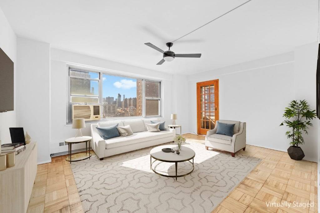 Experience the ultimate urban lifestyle with our co op, just steps away from the exciting expansions of the East River Park !