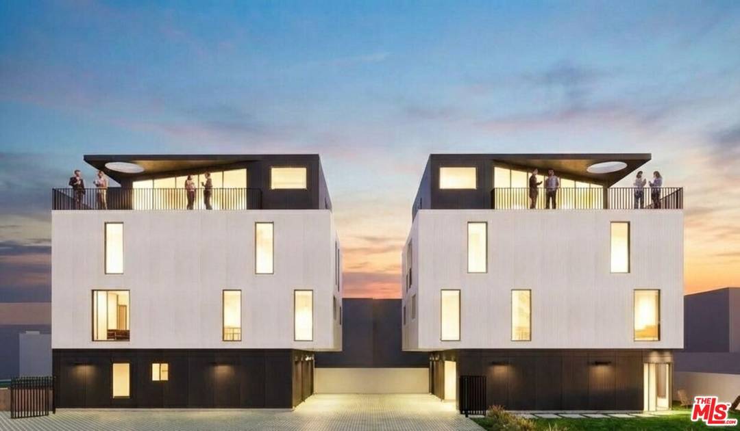 6113 Cashio St 6BR Beverlywood La