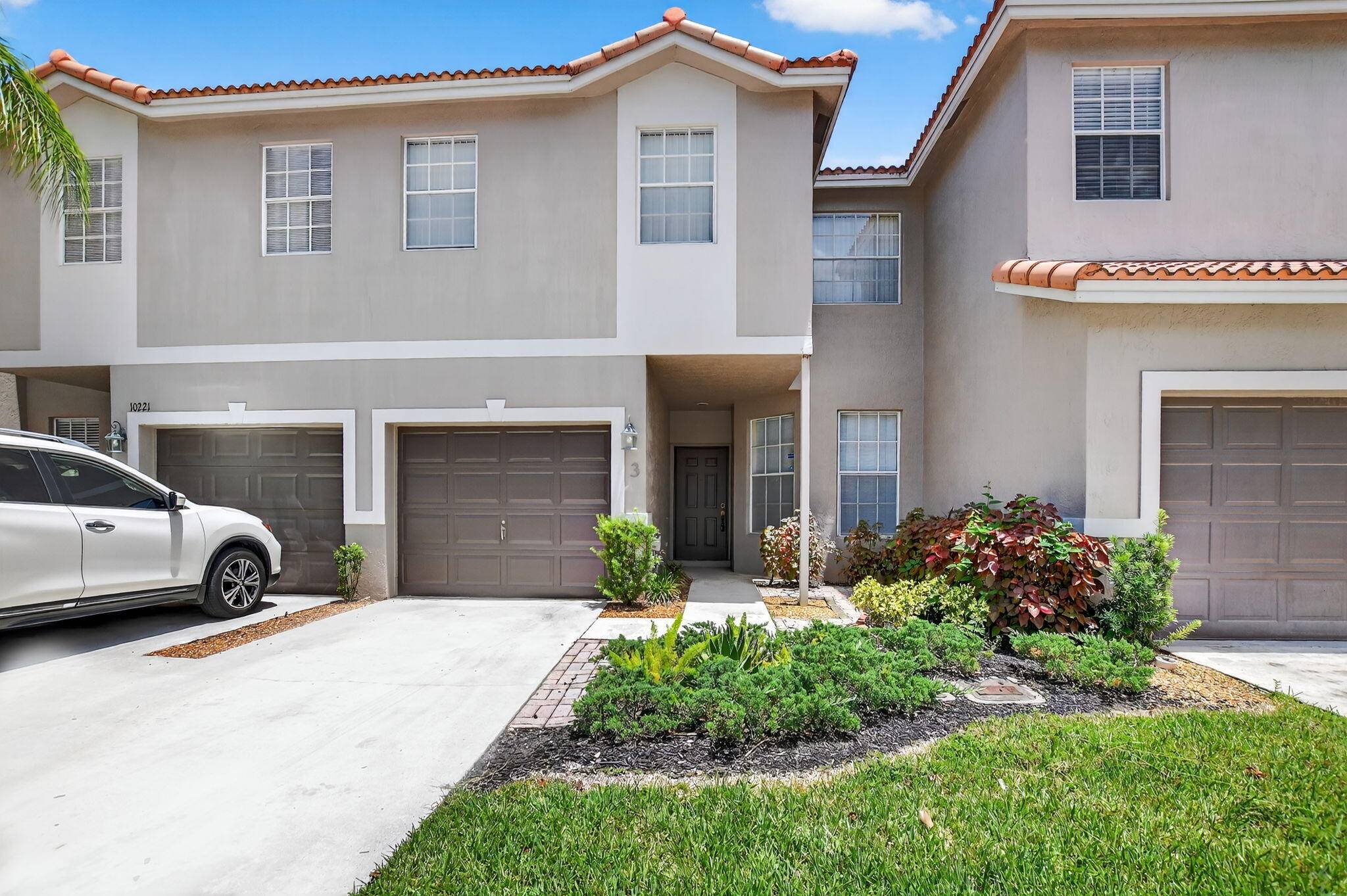 Fantastic opportunity to own in the highly sought after Las Flores community of Mission Bay !